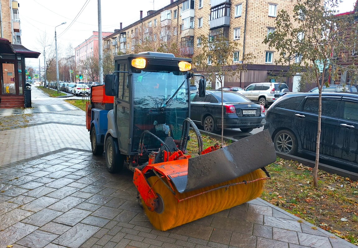 Дворник за работой.. - Василий Дворник за работой.. - Василий