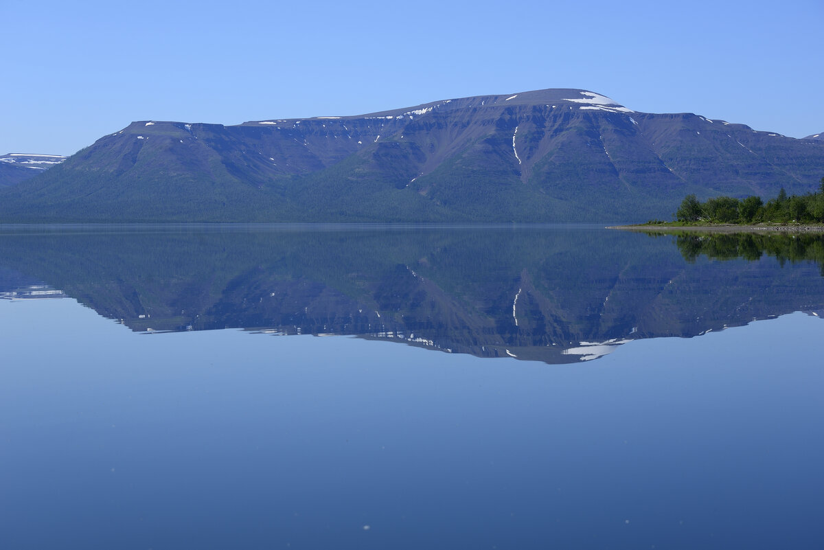 *** - Александр Хаецкий