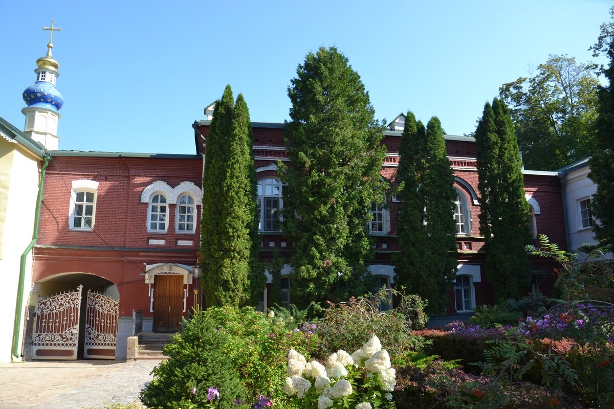 Свято-Успенский Псково-Печерский монастырь - Виктор Осипчук