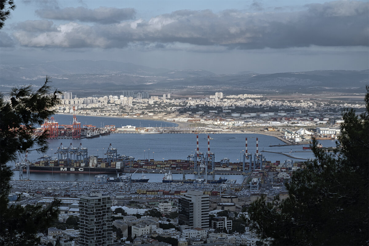 Израиль * Хайфа *2025 порт - ujgcvbif 