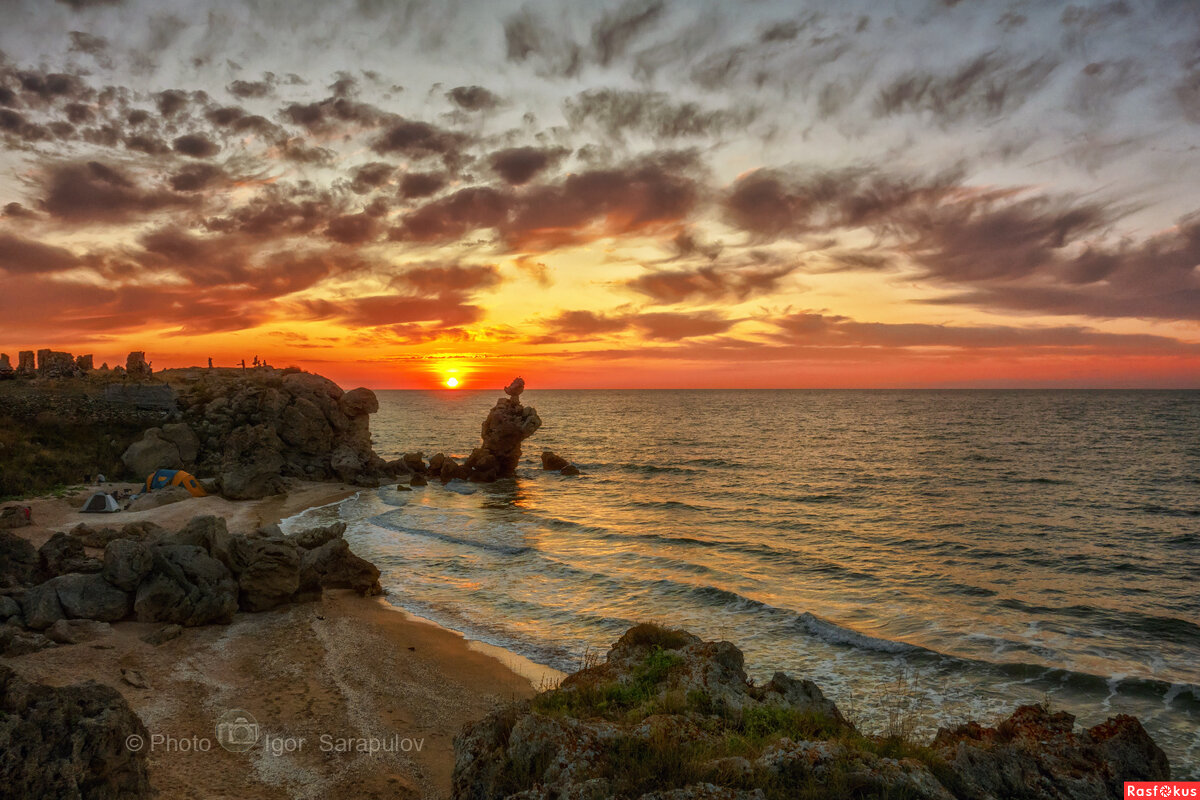Закат на побережье 1000 бухт - Игорь Сарапулов