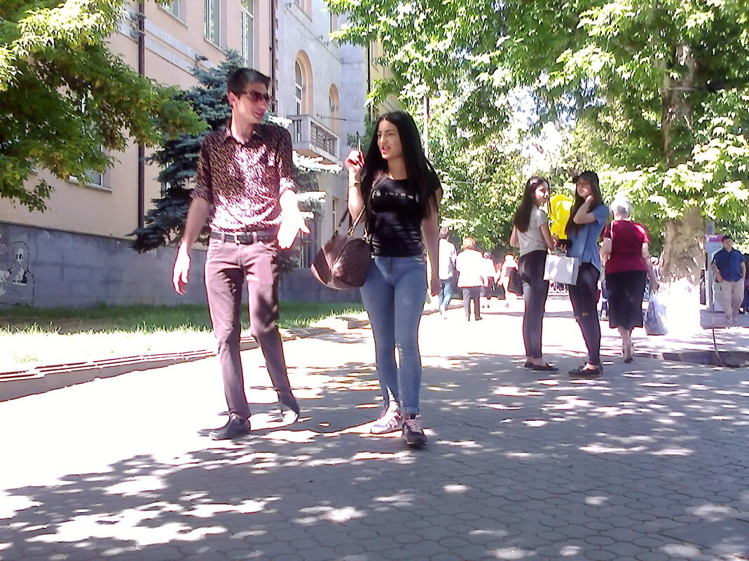 *** - Владимир Захаров