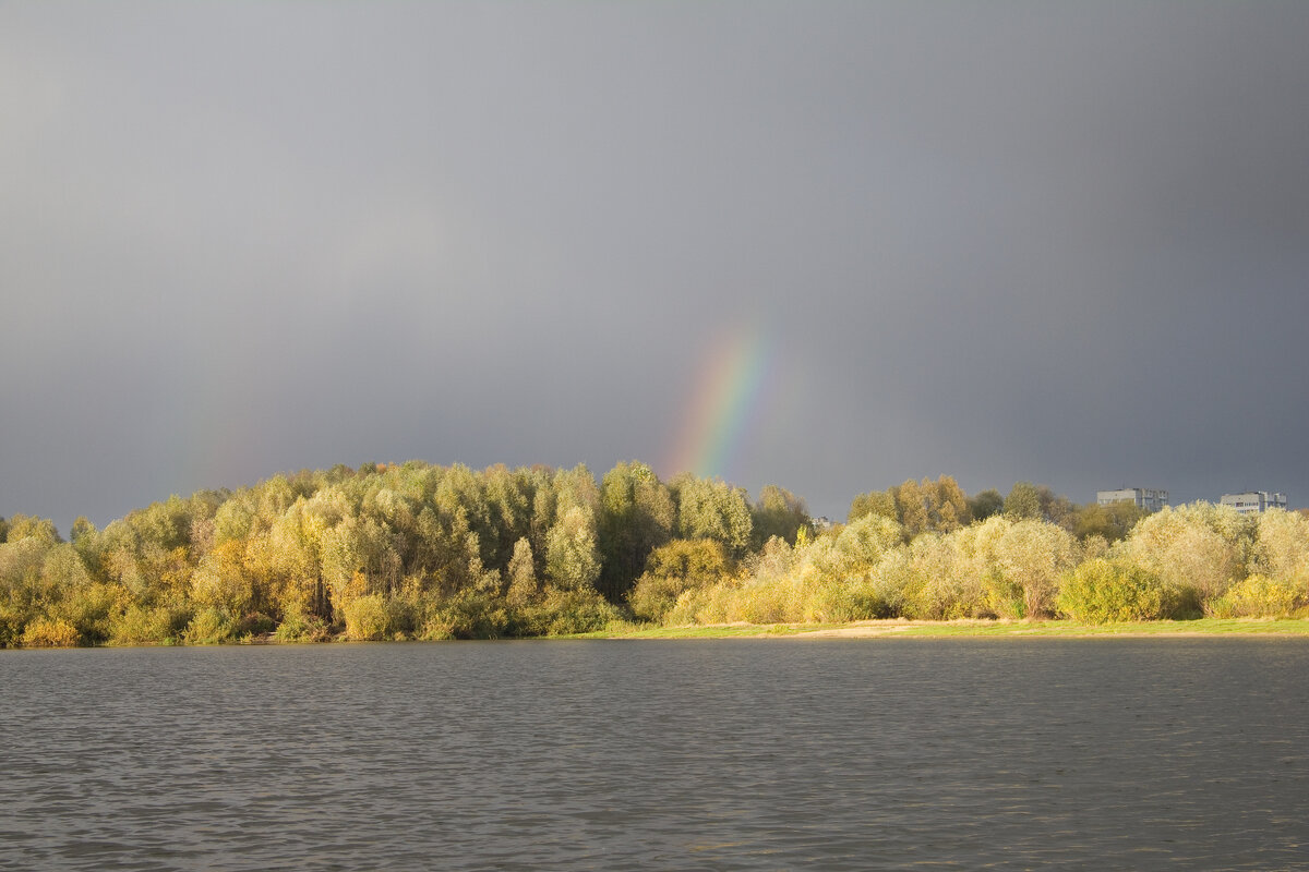 Радуга в октябре... - Сергей Рожков