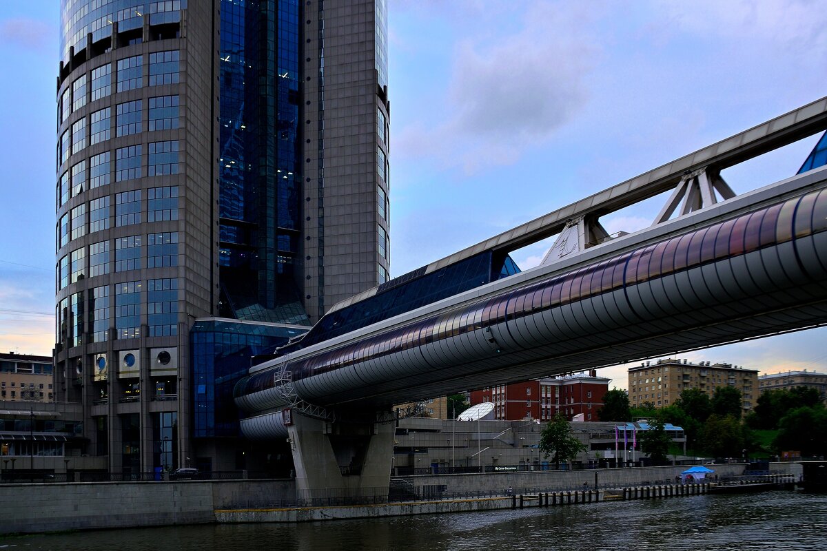 Москва. Вечерняя прогулка по реке - Владимир Мигонькин