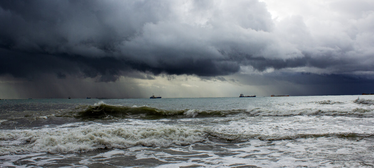 Черное море. - Александр. AVG100 ---