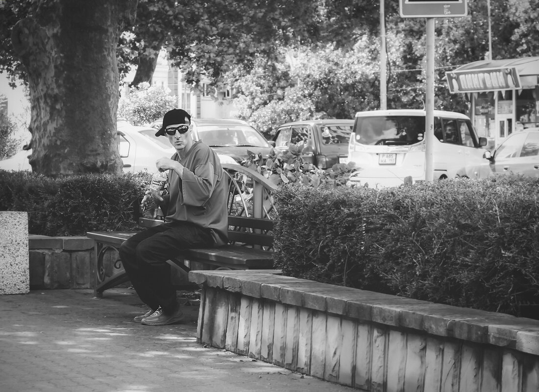 Любитель ЛимонадоВо (чб) - Сергей Царёв