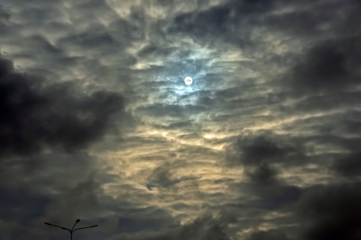 Вихри враждебные - Валерий Иванович