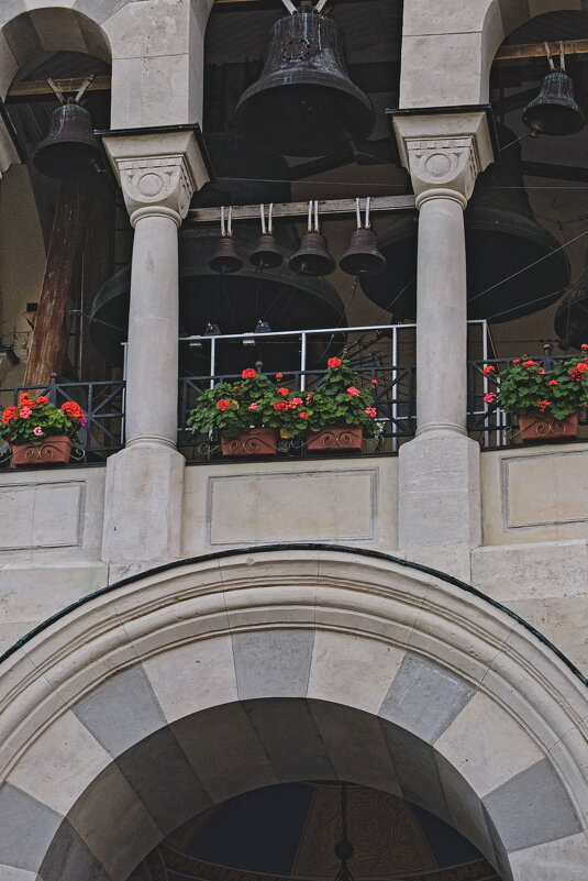 Звонарня - Giant Tao /