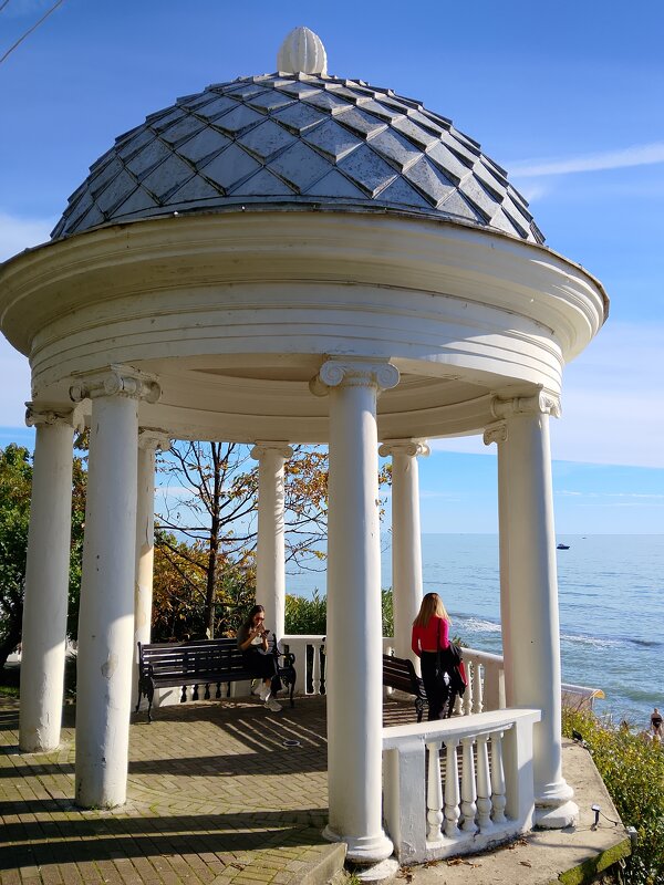 ПРИМОРСКАЯ НАБЕРЕЖНАЯ. РОТОНДА - Tata Wolf ПРИМОРСКАЯ НАБЕРЕЖНАЯ. РОТОНДА - Tata Wolf