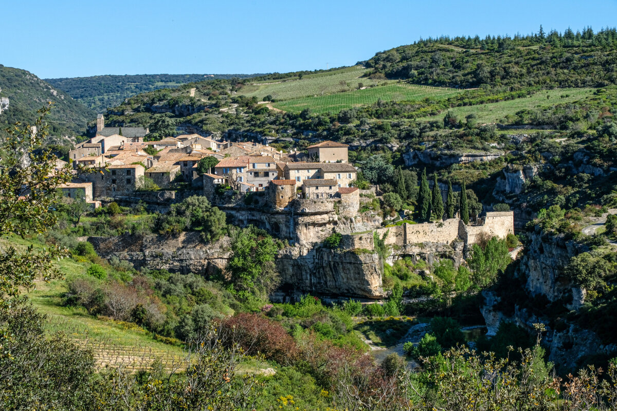 Деревня Минерв - Георгий А