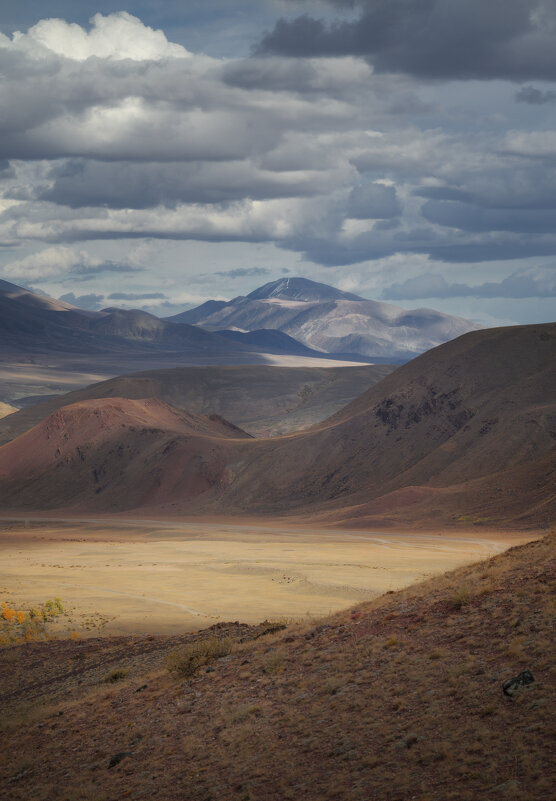 * - Александр Иванов