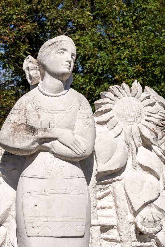 Жена Казака ждет мужа с войны - Игорь Сикорский