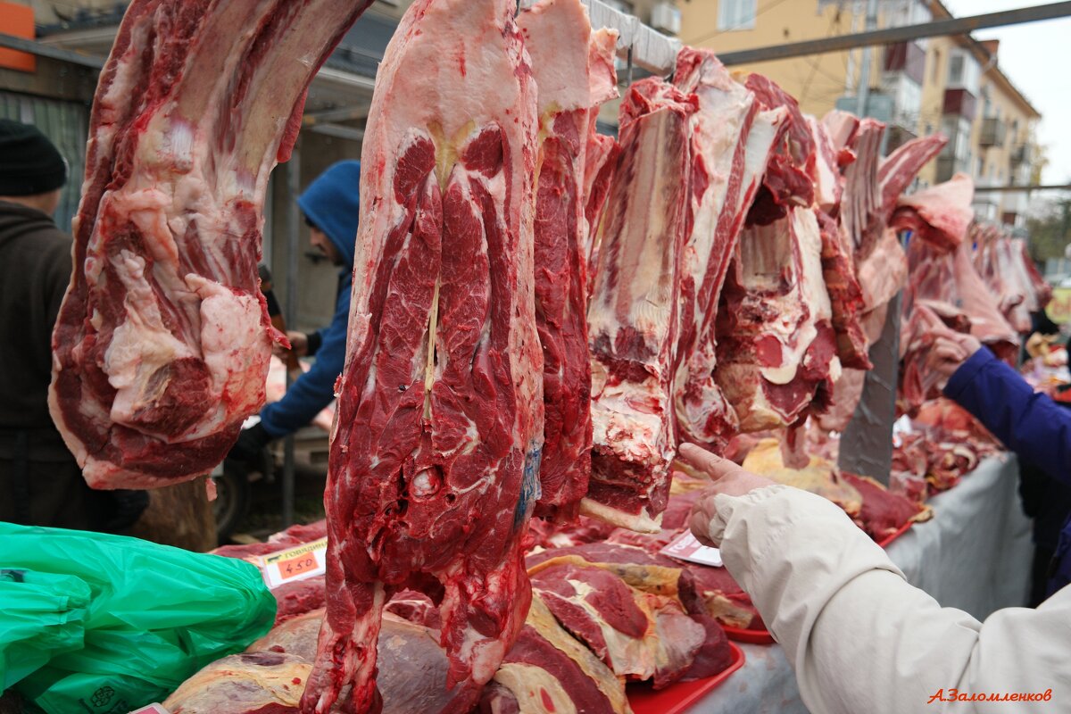 Дедушка, а как называют людей, которые почти не едят мяса? - Пенсионеры, внучек! :-) - Андрей Заломленков Дедушка, а как называют людей, которые почти не едят мяса? - Пенсионеры, внучек! :-) - Андрей Заломленков