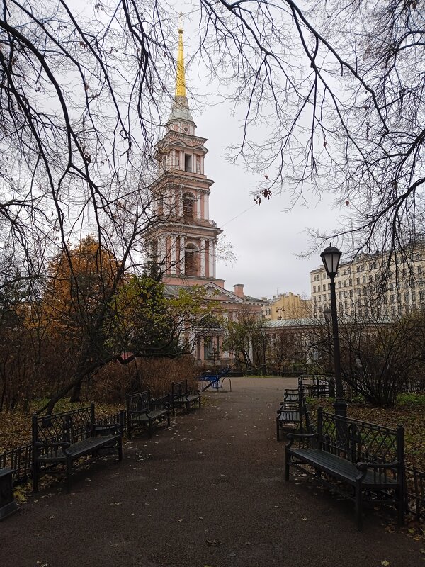 В саду при Казачьем Соборе. - Светлана Калмыкова Калмыкова