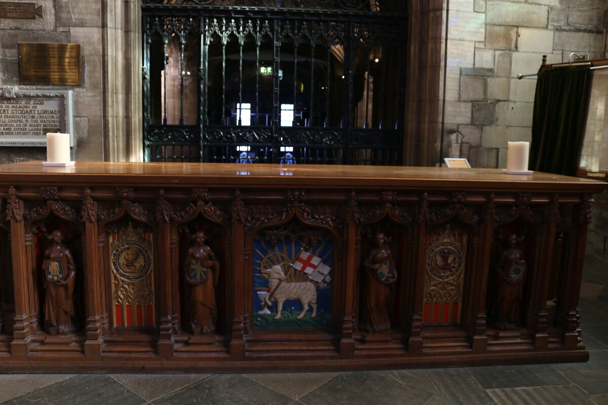 В церкви Святого Джайлса - Ольга 