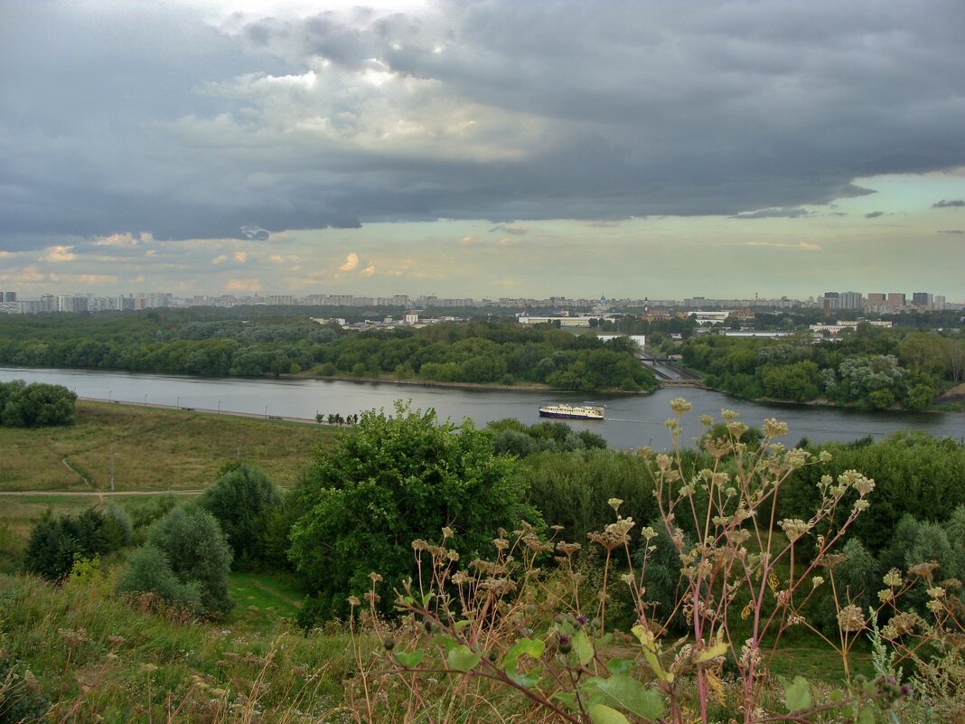 Вид на Москва-реку - Валентина. .