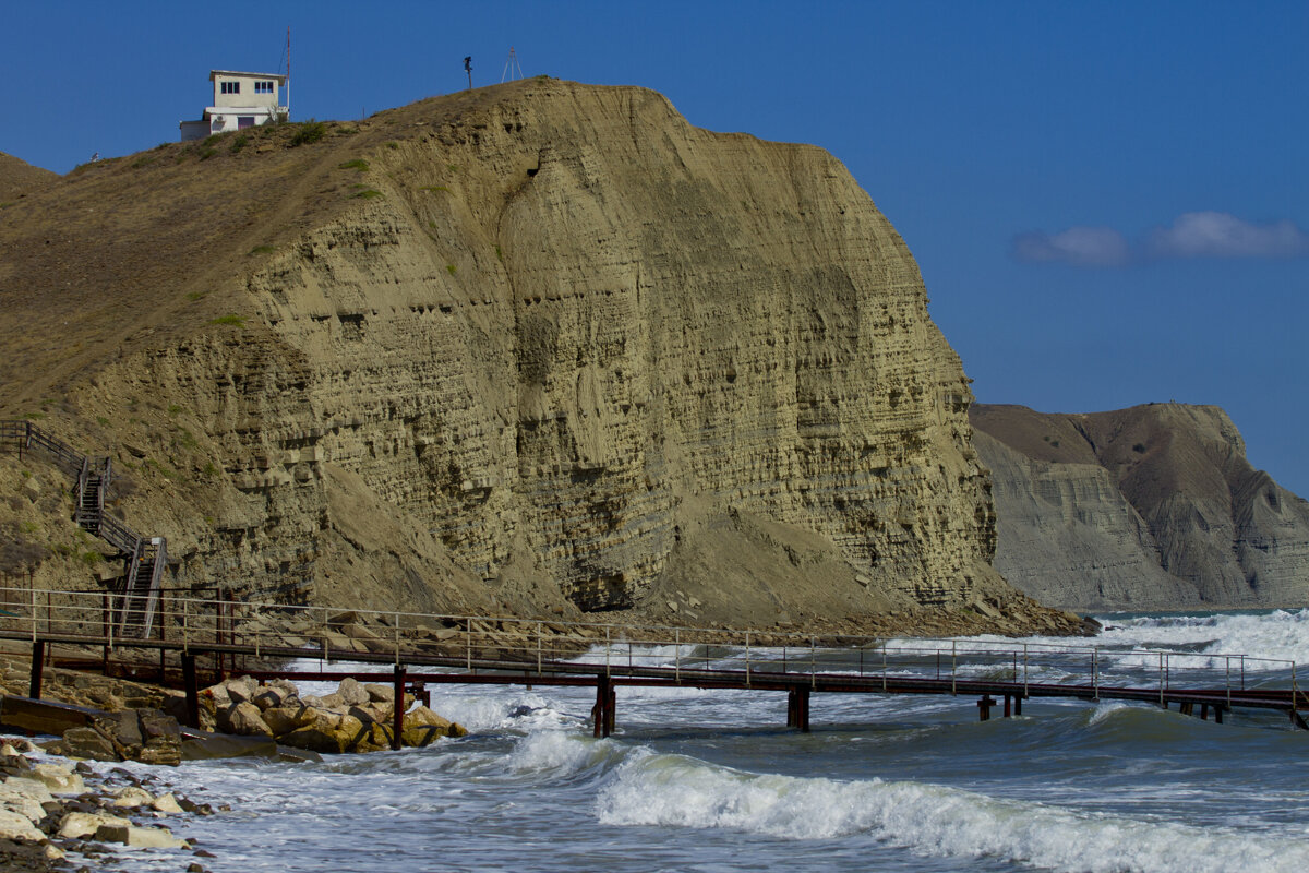 Бугаз - Олег Денисов Бугаз - Олег Денисов