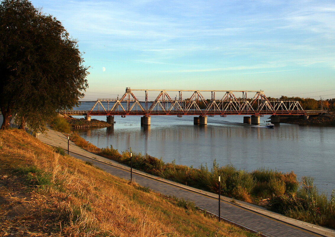 Вечерело ... пора вечерней трапезы - Vlad Сергиевич Вечерело ... пора вечерней трапезы - Vlad Сергиевич