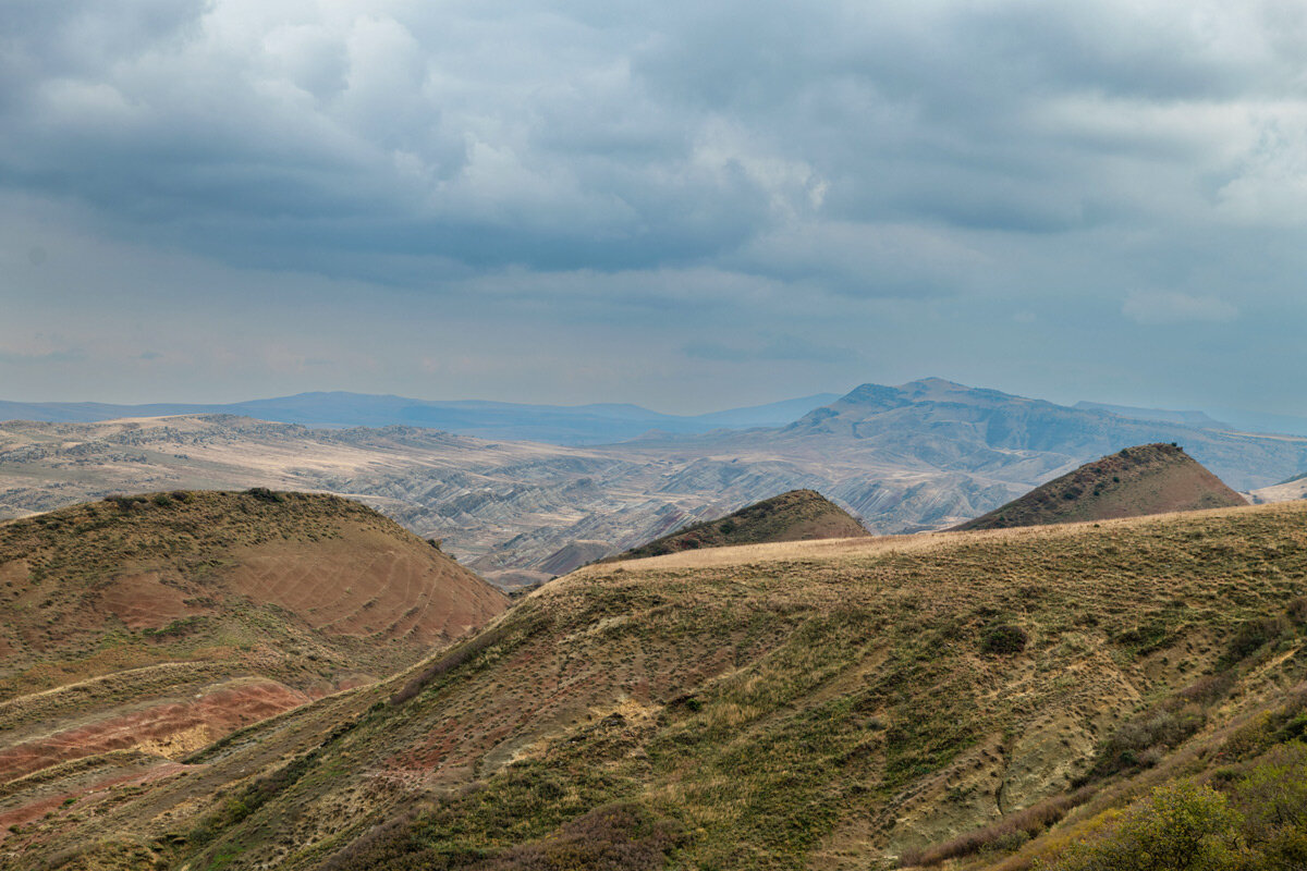 "Цветные холмы" Гареджийской пустыни. Грузия - Дина Евсеева