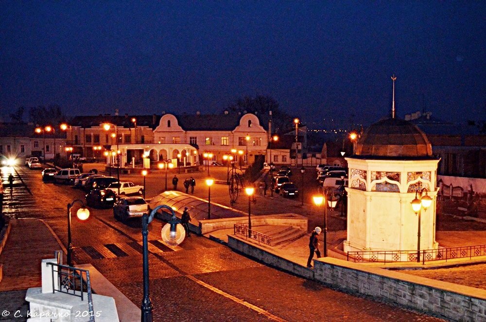 Вечірня площа Святої Марії. Чернівці - Степан Карачко