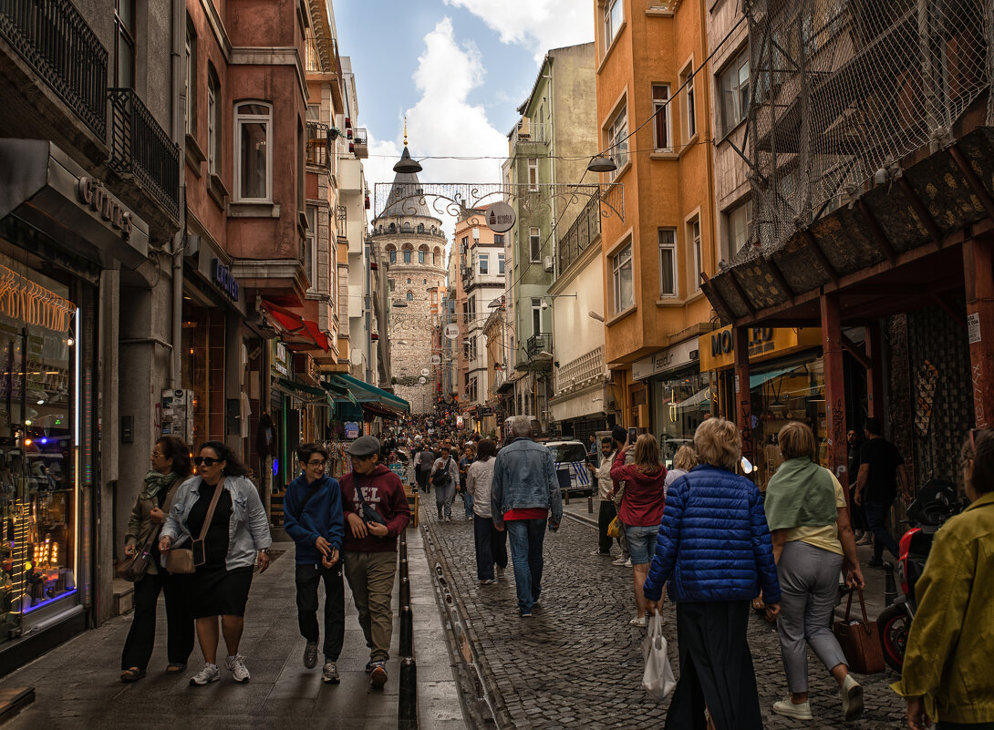 Галатская башня - Лилия .