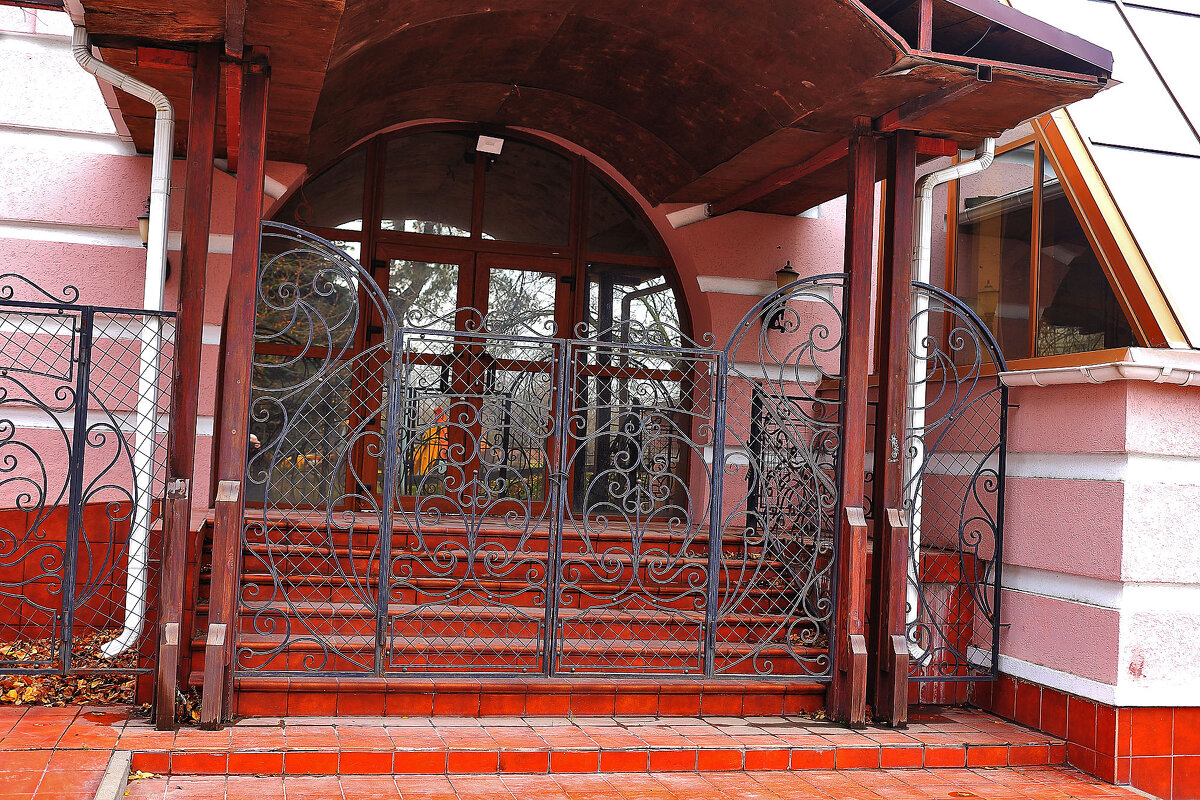 Вход - Юрий Гайворонскiий