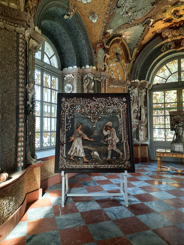 Ракушечный интерьер павильона "Грот" - Irene Irene