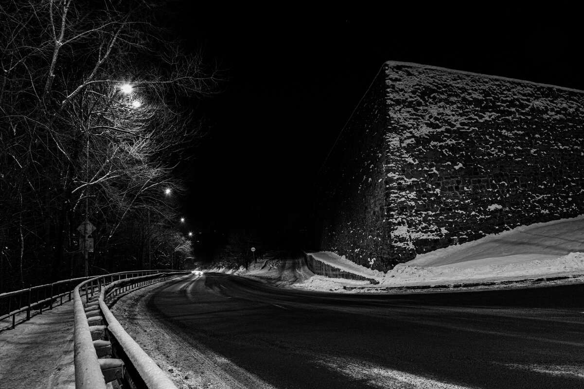 У крепости. - Михаил Соколов