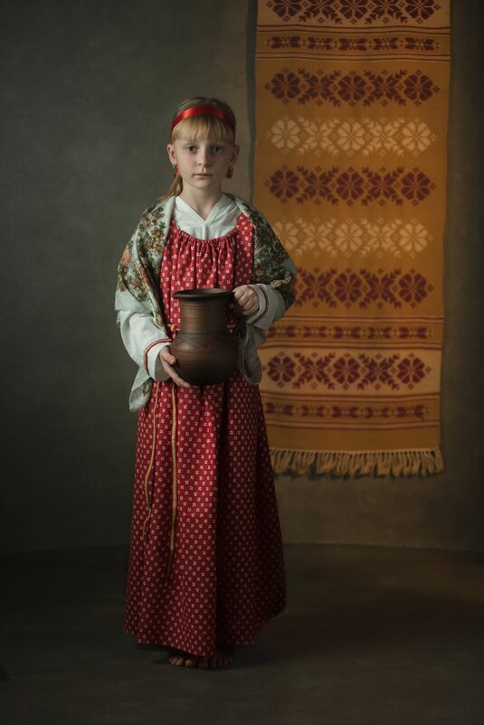 Девочка с кувшином - Михаил Славный