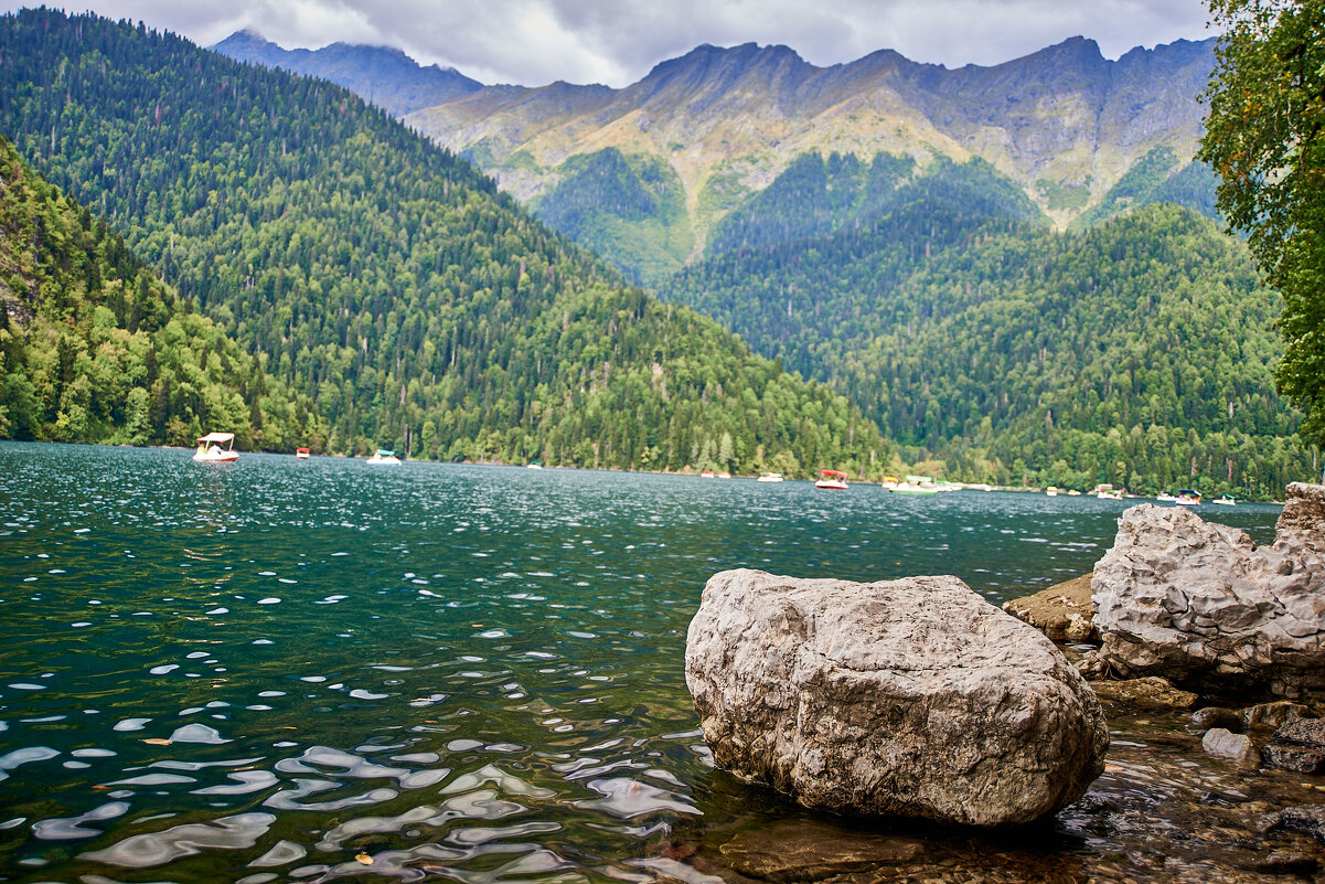 Озеро Рица - Александр Леонов