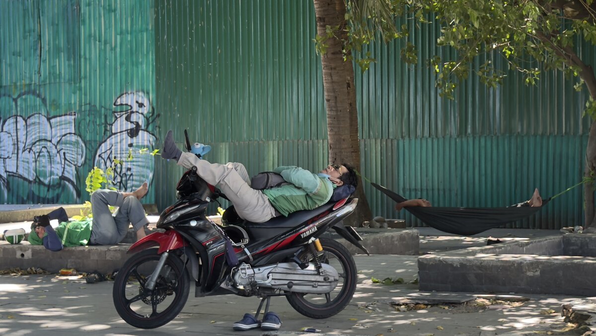 Сонный час - NIKOLAY Nagaev