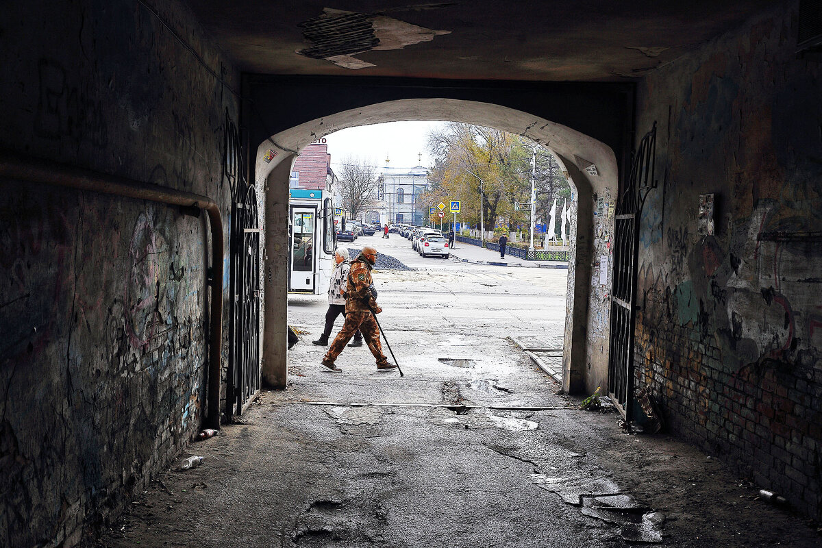 Идёт - Юрий Гайворонскiий Идёт - Юрий Гайворонскiий