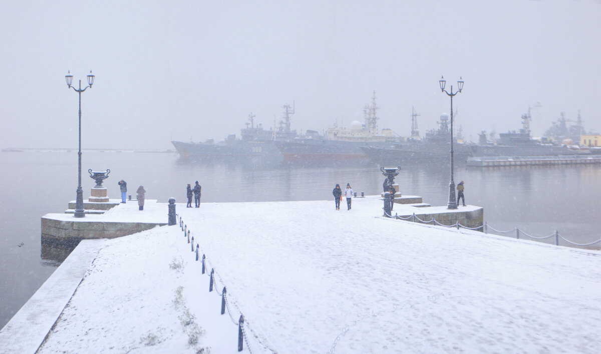 *** - Сергей Григорьев