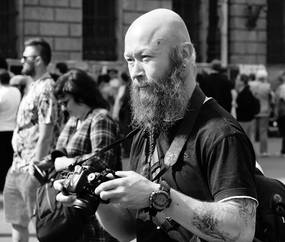 *** - Виктор Никитенко