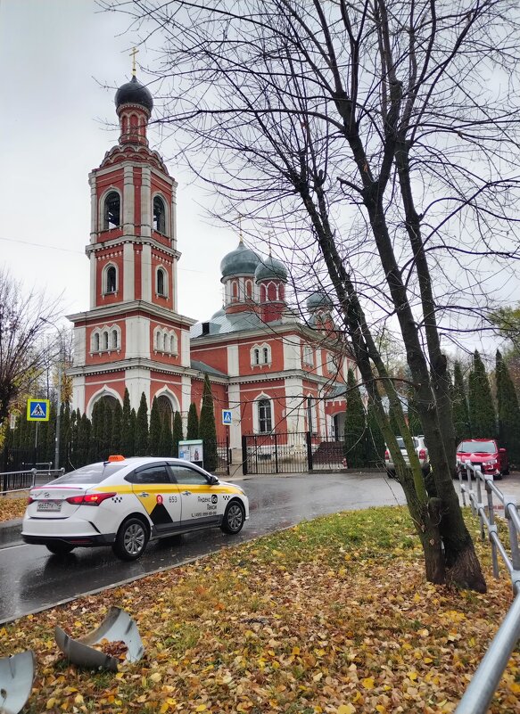 Церковь Всех Святых осень - Марина Кушнарева