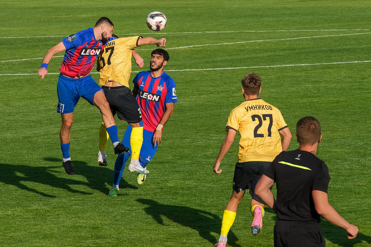 Про футбол... - Влад Никишин