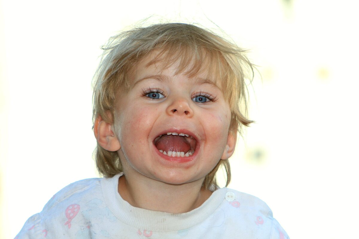 Зубатый я уже... - Сергей Рожков