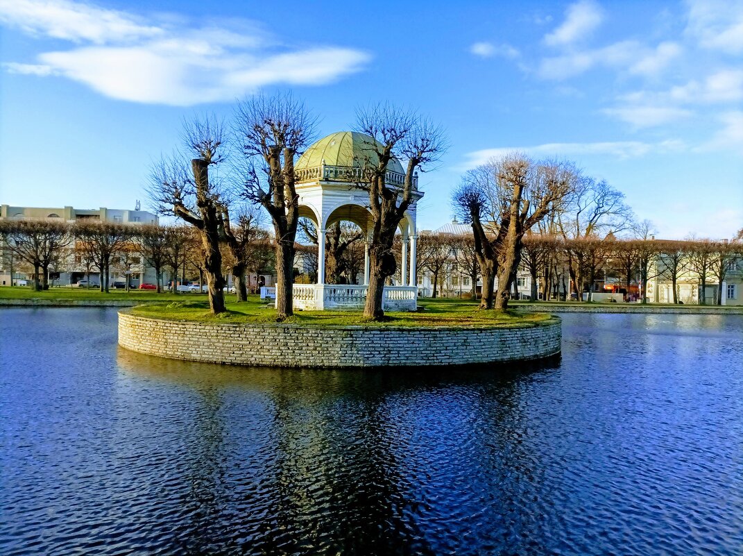 Прогулка по парку Кадриорг - Veera V