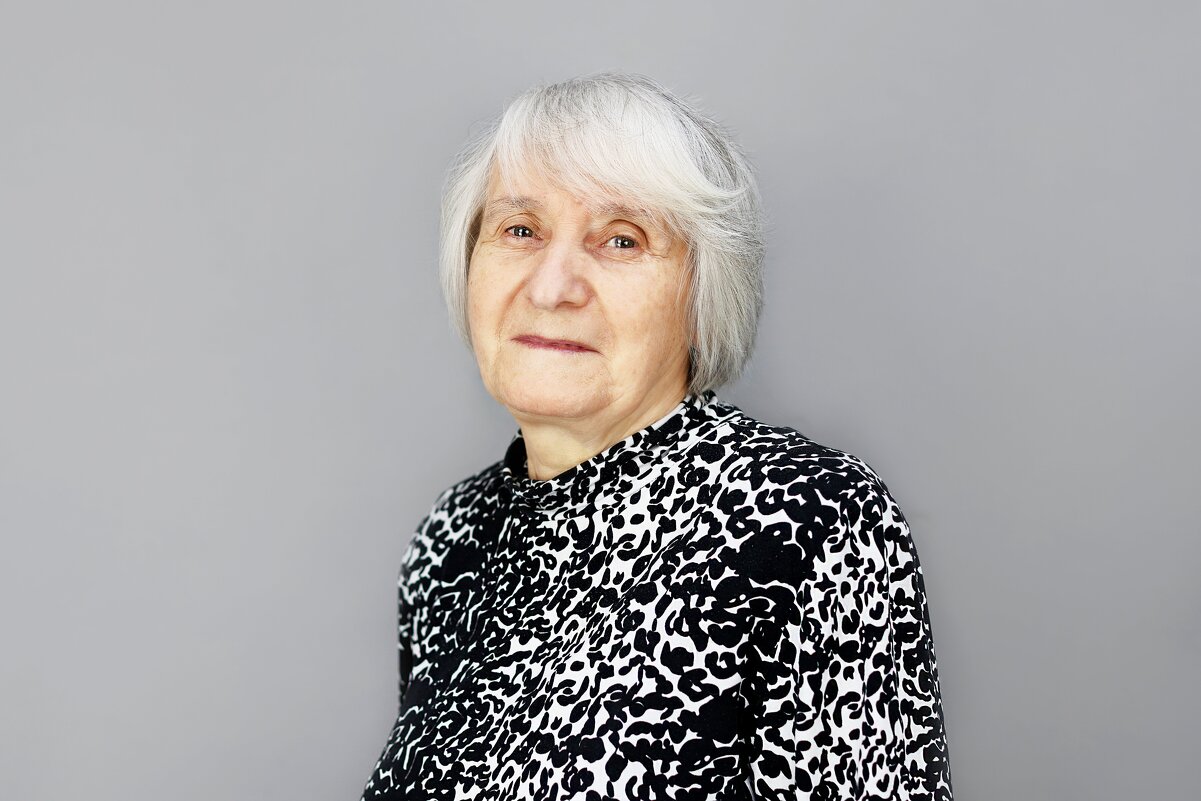 портрет - Александра Николаева