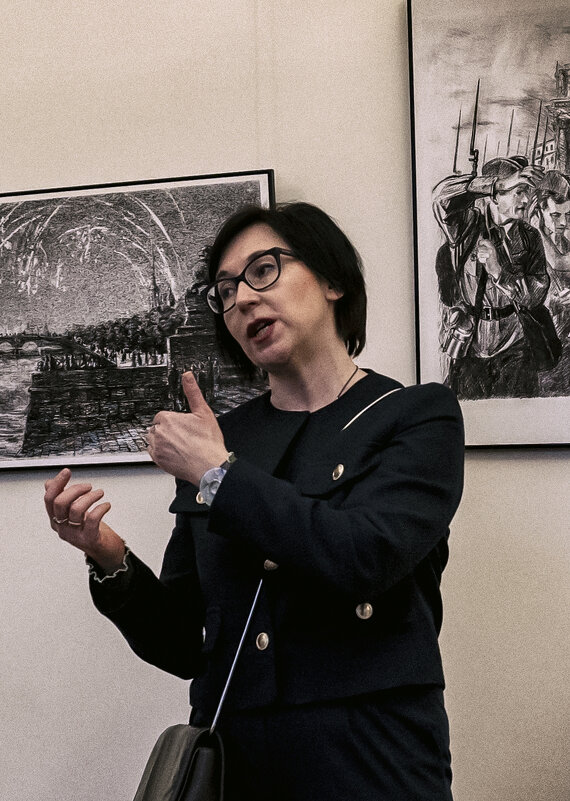 *** - Александр Русинов