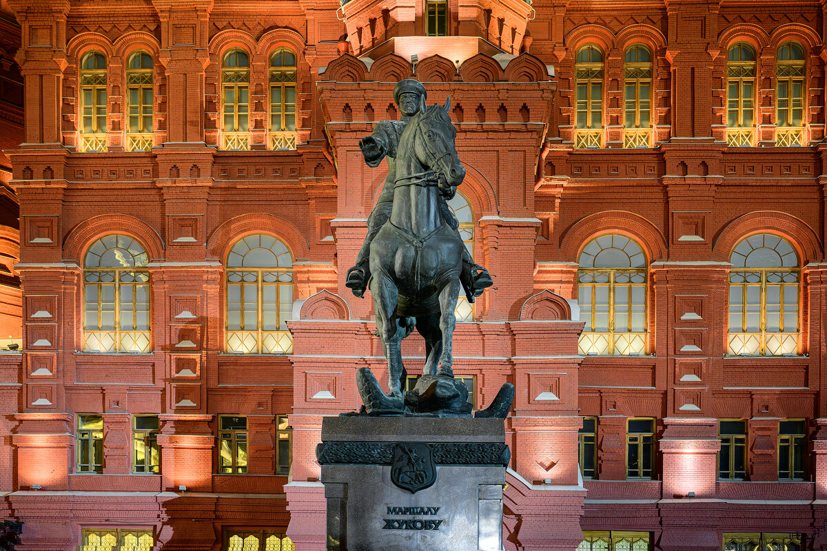 Жуков - Валерий Пославский