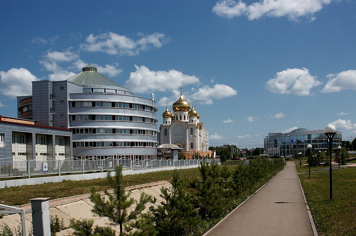 На улицах Альметьевска.Татарстан - MILAV V