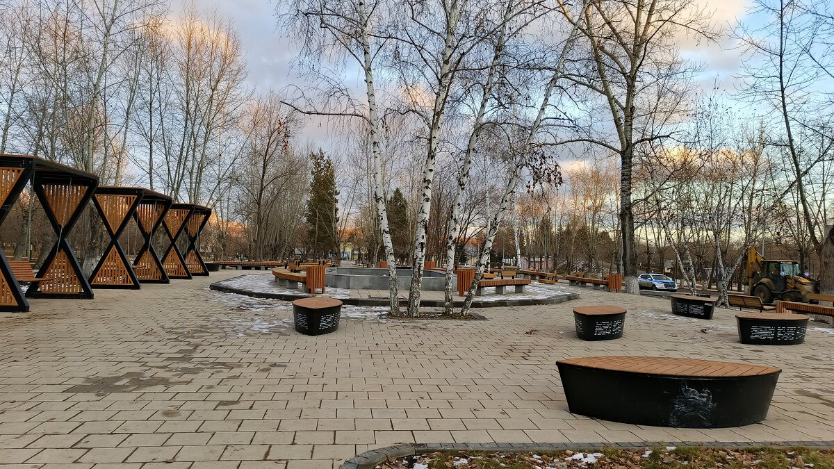 Новый фонтан в посёлке Новая Бухтарма . Восточный Казахстан . - Мила Бовкун