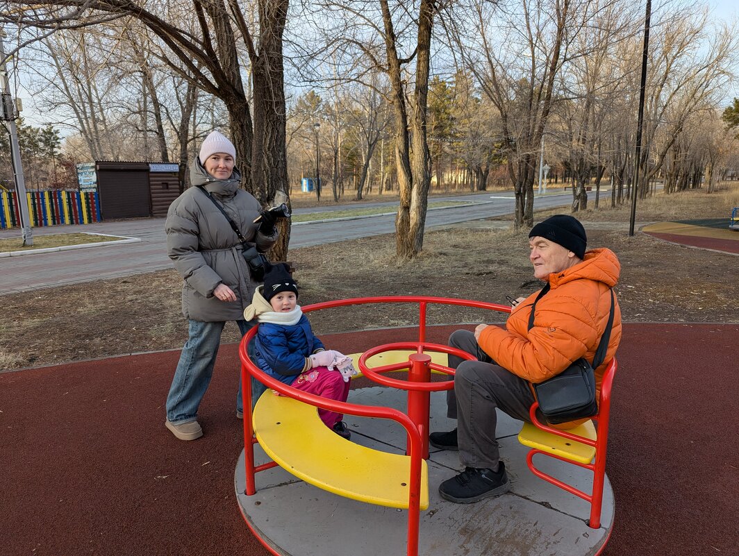 Карусель - Андрей Хлопонин