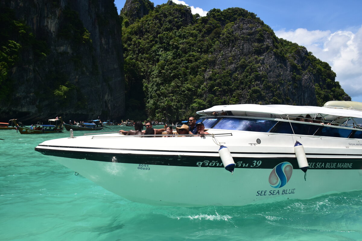 Тайланд, острова Пхи Пхи - Марина 