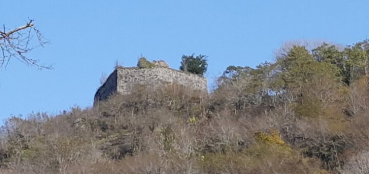 АБХАЗИЯ. Сторожевая крепость Хасан-Абаа (Хасант-Абаа) - Tata Wolf АБХАЗИЯ. Сторожевая крепость Хасан-Абаа (Хасант-Абаа) - Tata Wolf