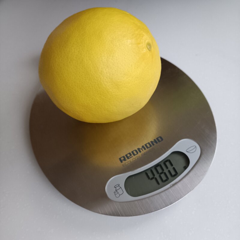 Лимончик с подоконника... - Ирина *