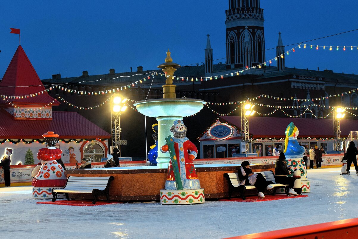 Место отдыха на катке. - Татьяна Помогалова