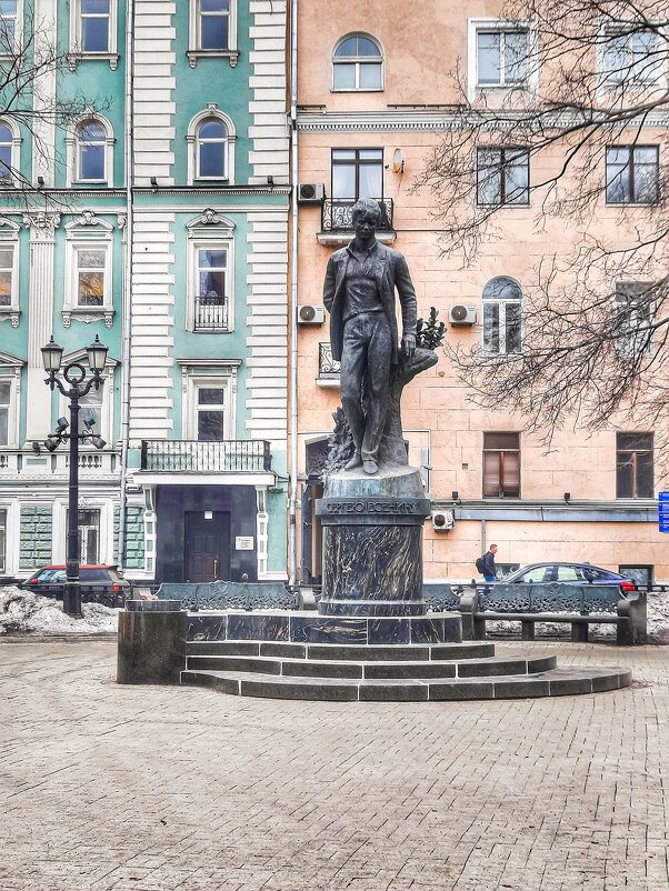 Памятник С.Есенину - Irene Irene