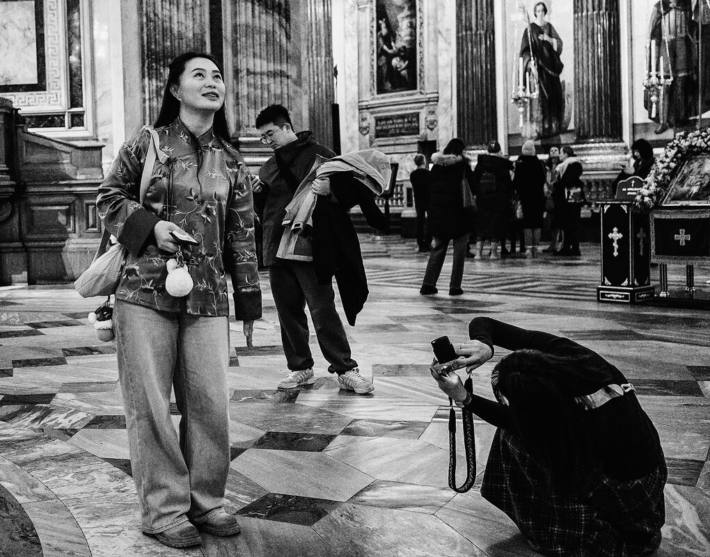 *** - Александр Русинов